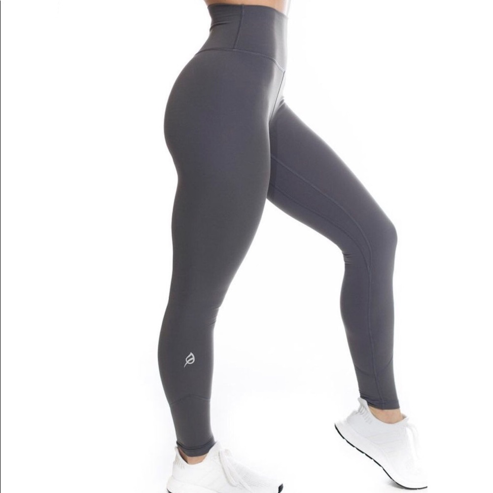 P'tula Alainah III 26" Leggings (M)